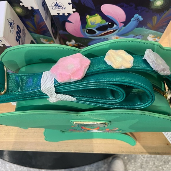 Loungefly Teal Alice in Wonderland Flower & Garden Crossbody - Picture 3 of 5